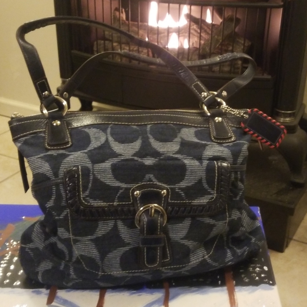 15x15 just like new Coach purse